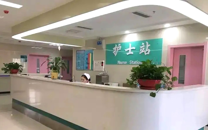辦公室裝修設(shè)計(jì)之辦公室大門的選擇